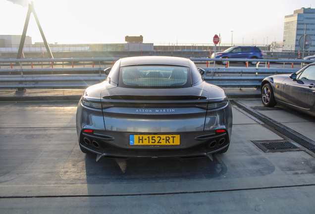 Aston Martin DBS Superleggera