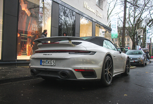 Porsche 992 Turbo S Cabriolet