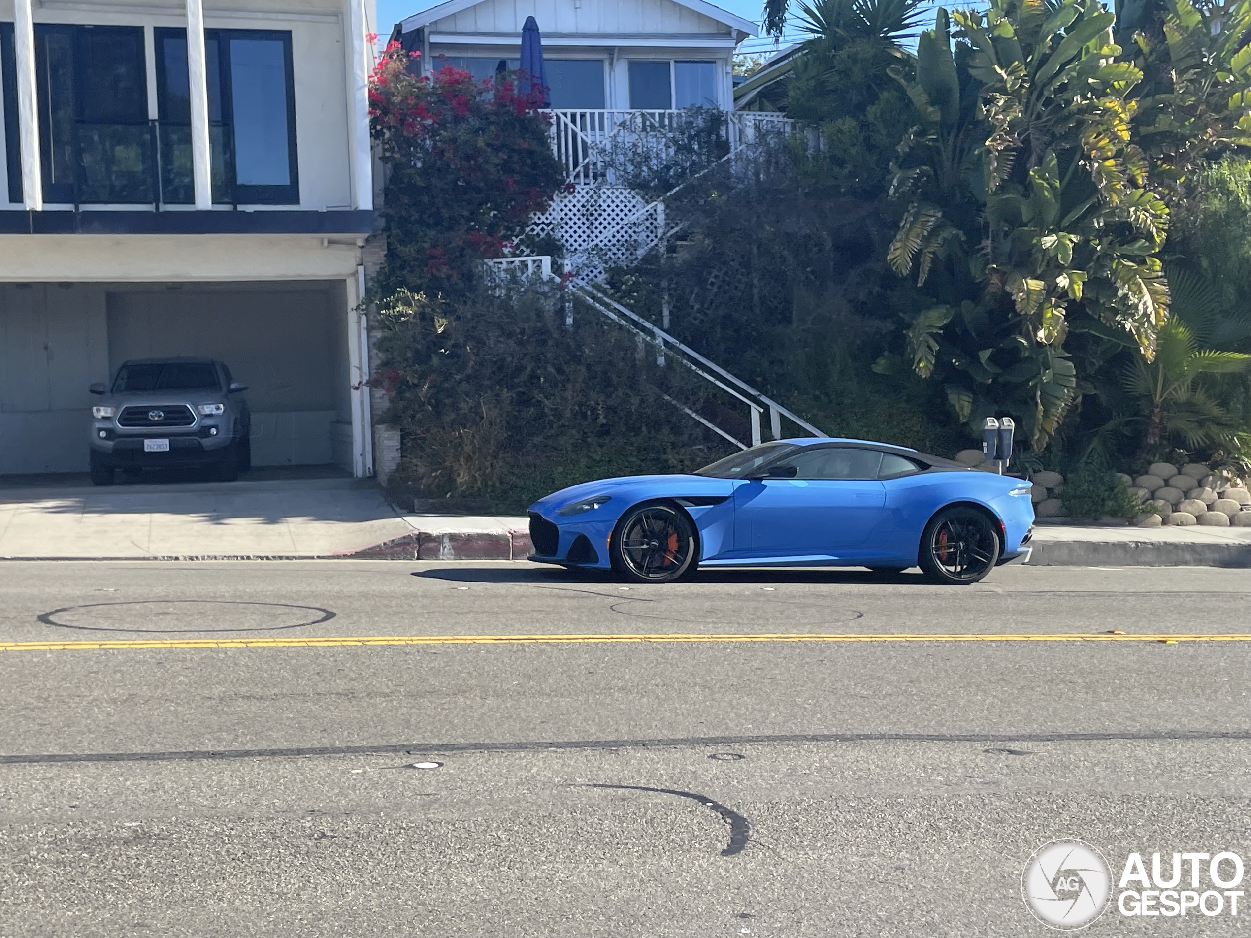 Aston Martin DBS Superleggera