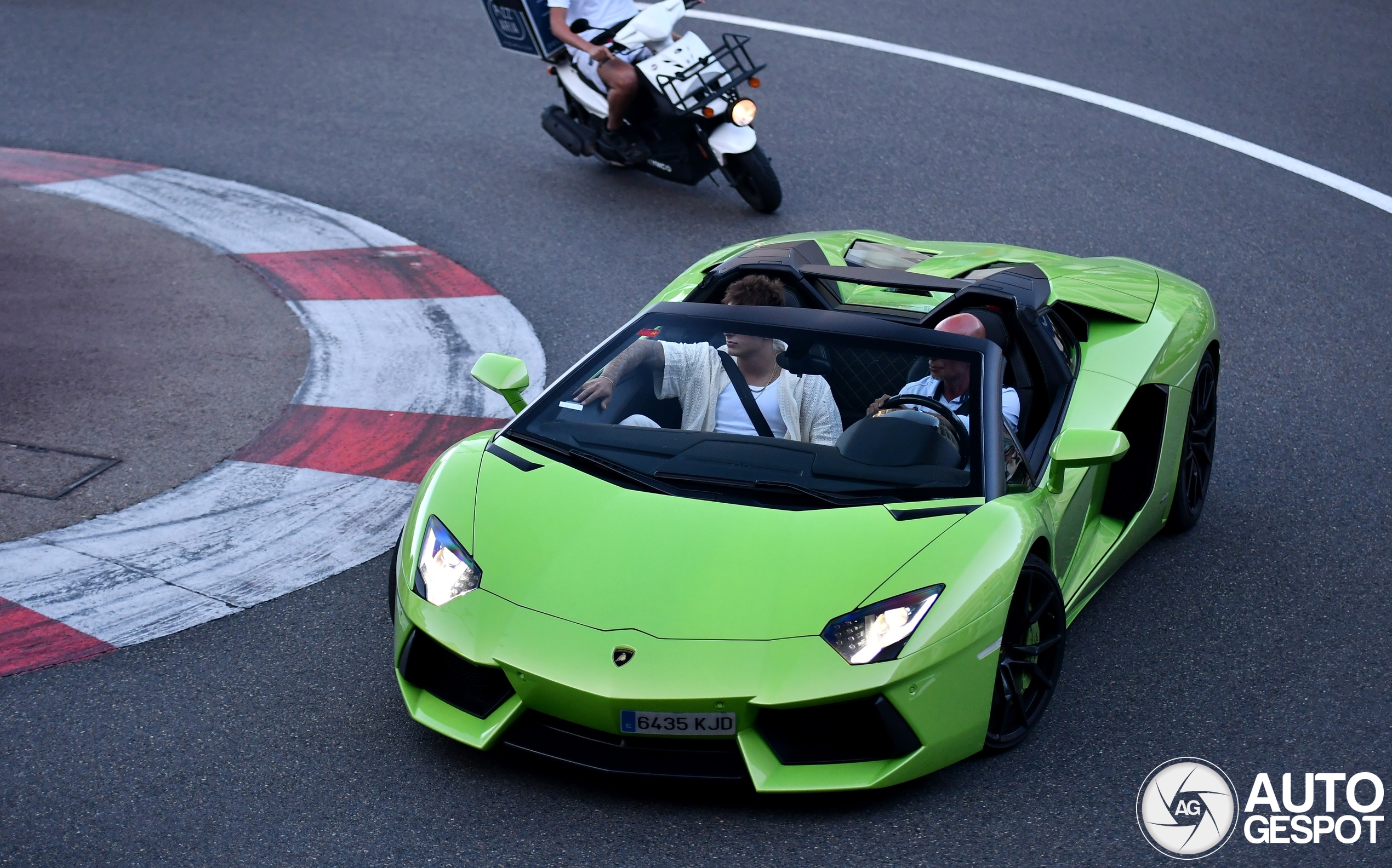 Lamborghini Aventador LP700-4 Roadster