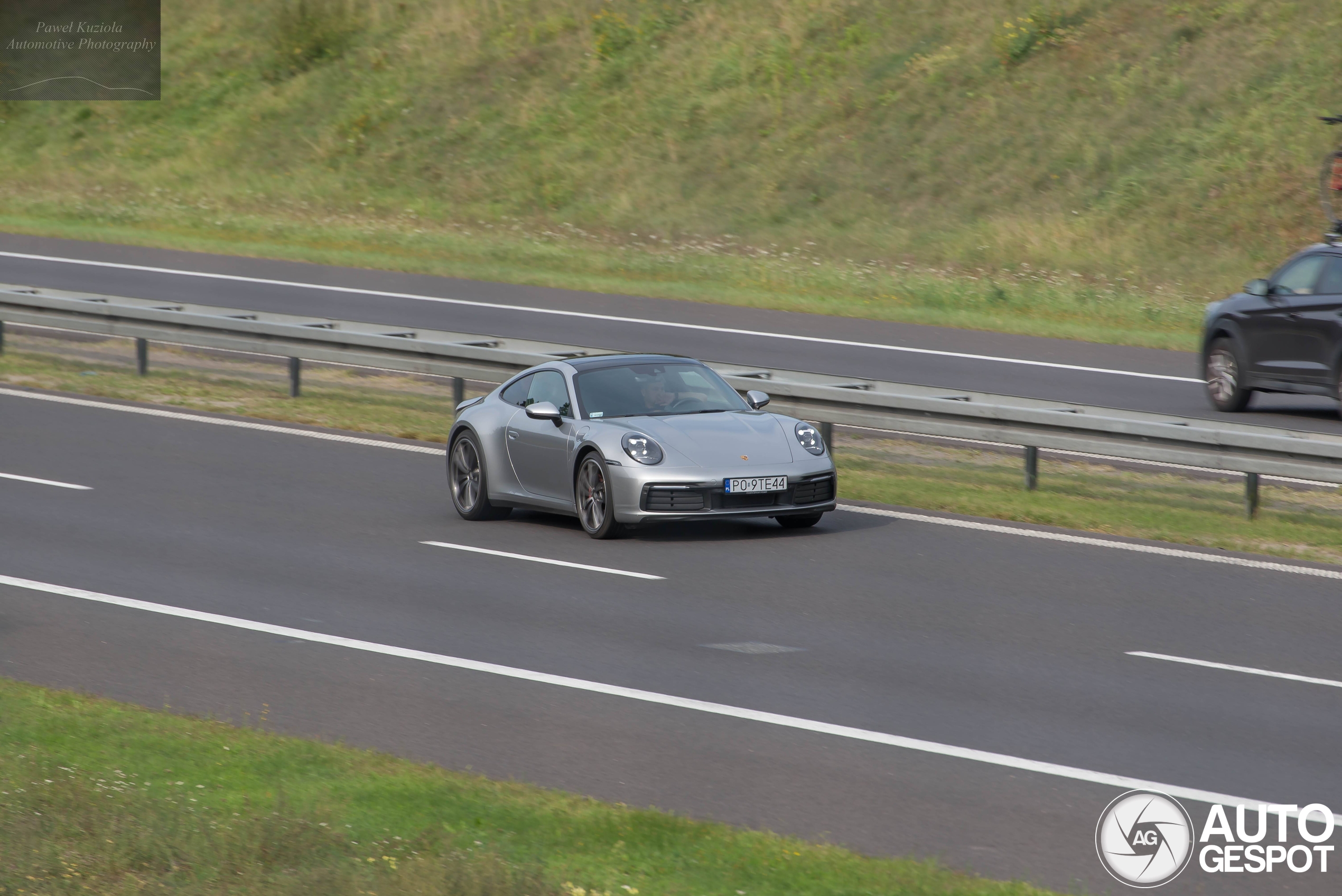 Porsche 992 Carrera S