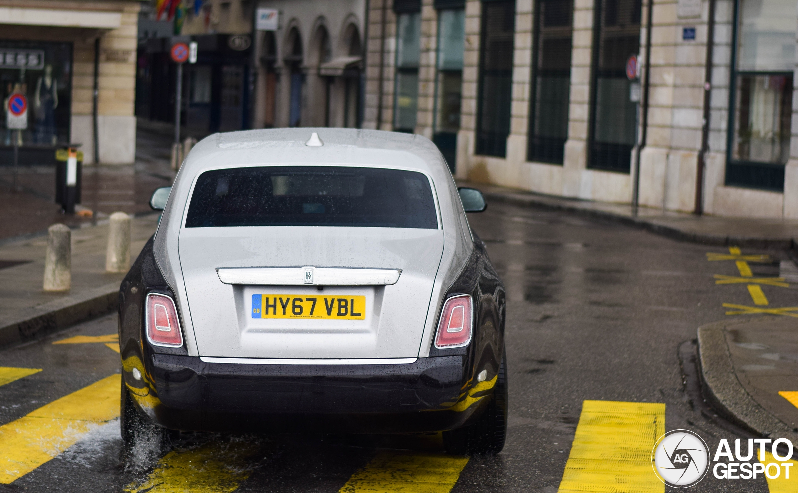 Rolls-Royce Phantom VIII EWB