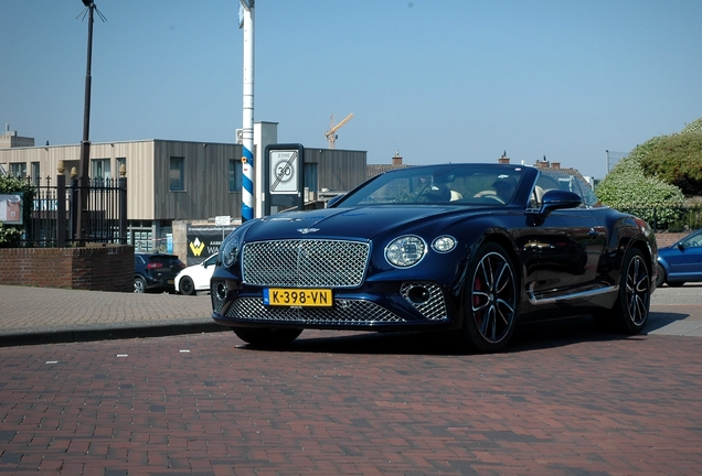 Bentley Continental GTC 2019