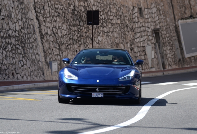 Ferrari GTC4Lusso