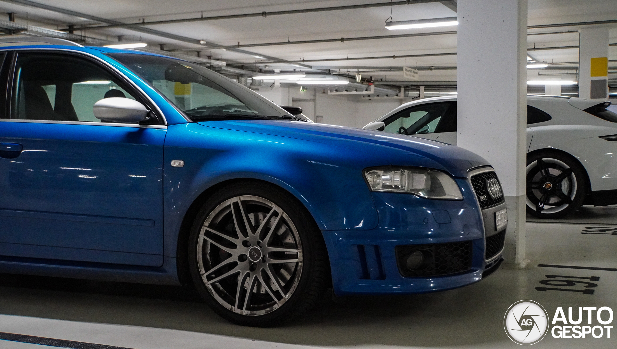 Audi RS4 Avant B7