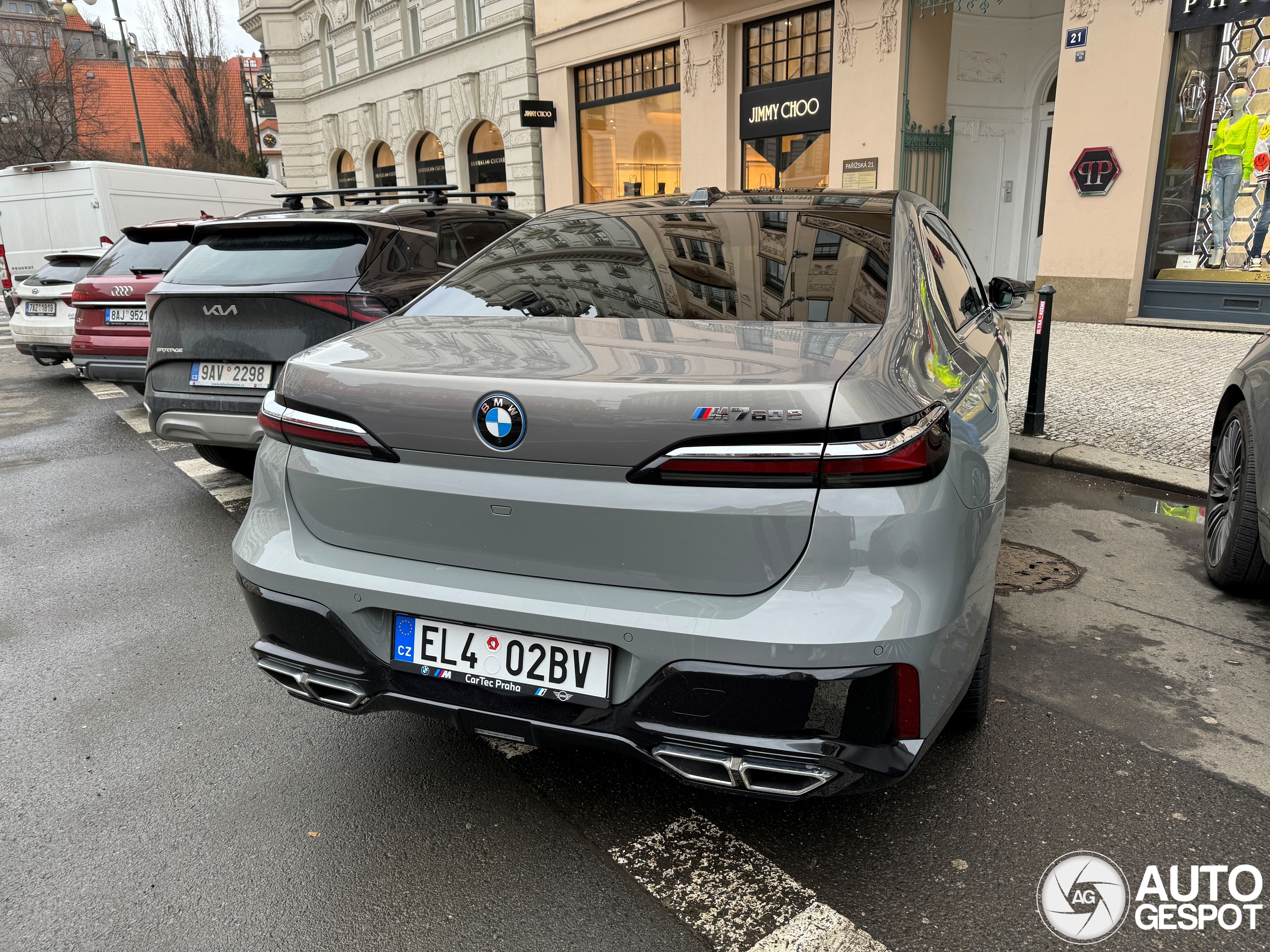 BMW M760e xDrive