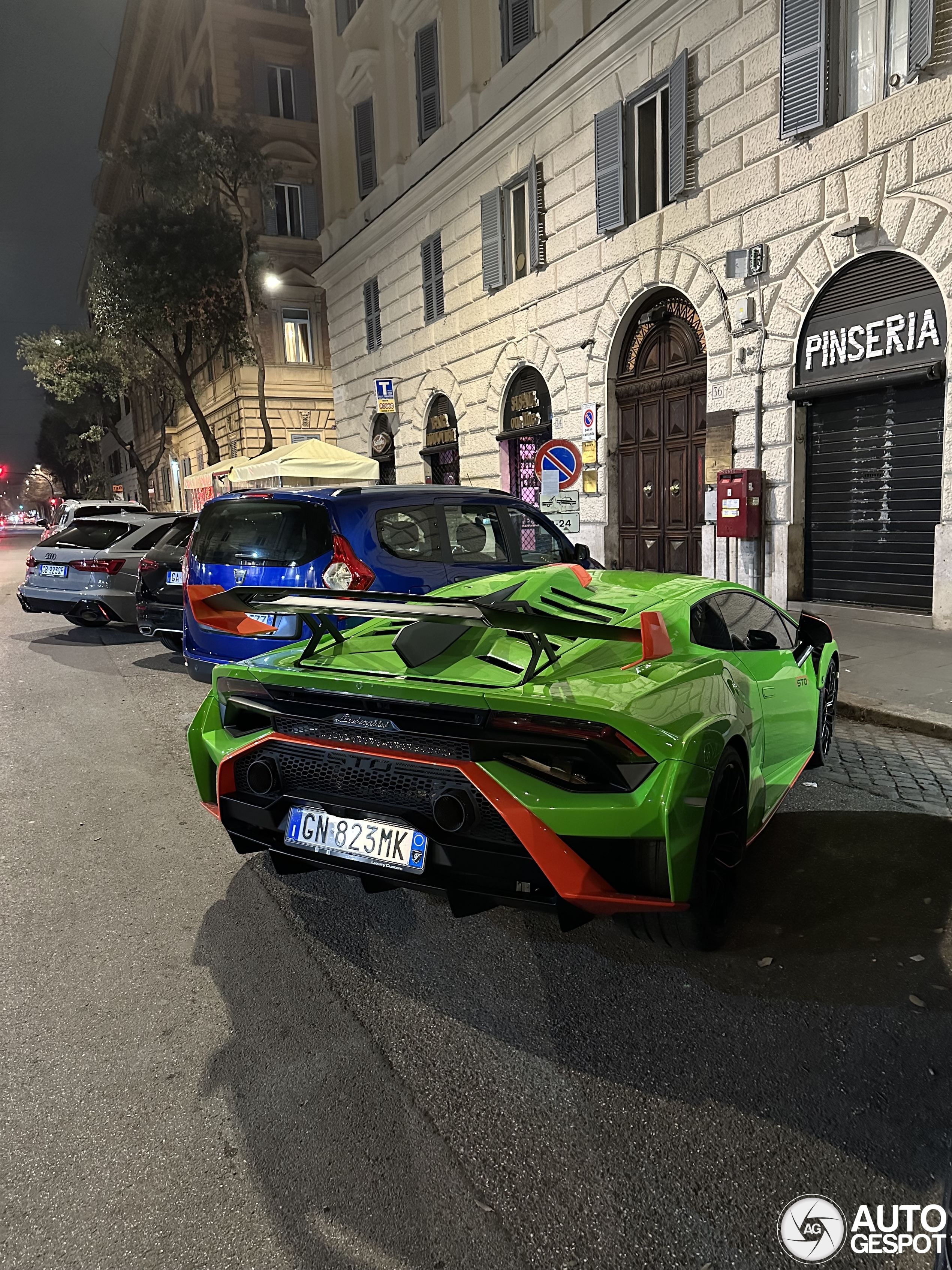 Lamborghini Huracán LP640-2 STO