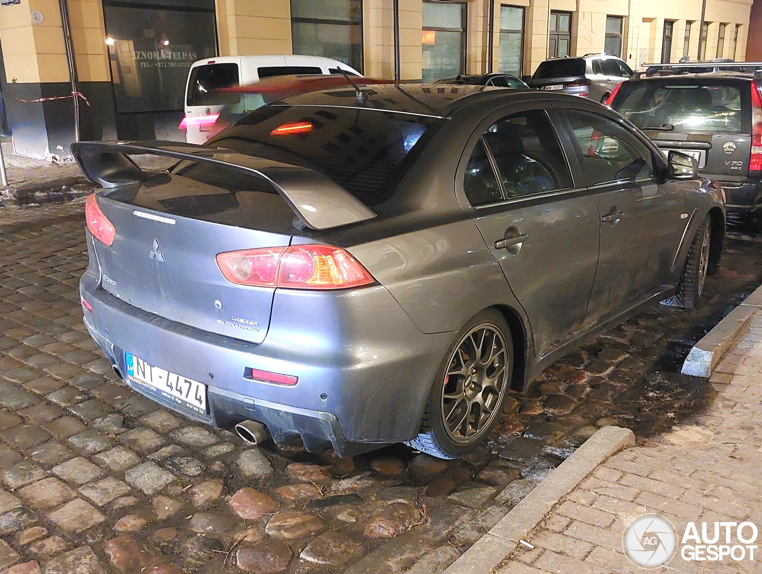 Mitsubishi Lancer Evolution X