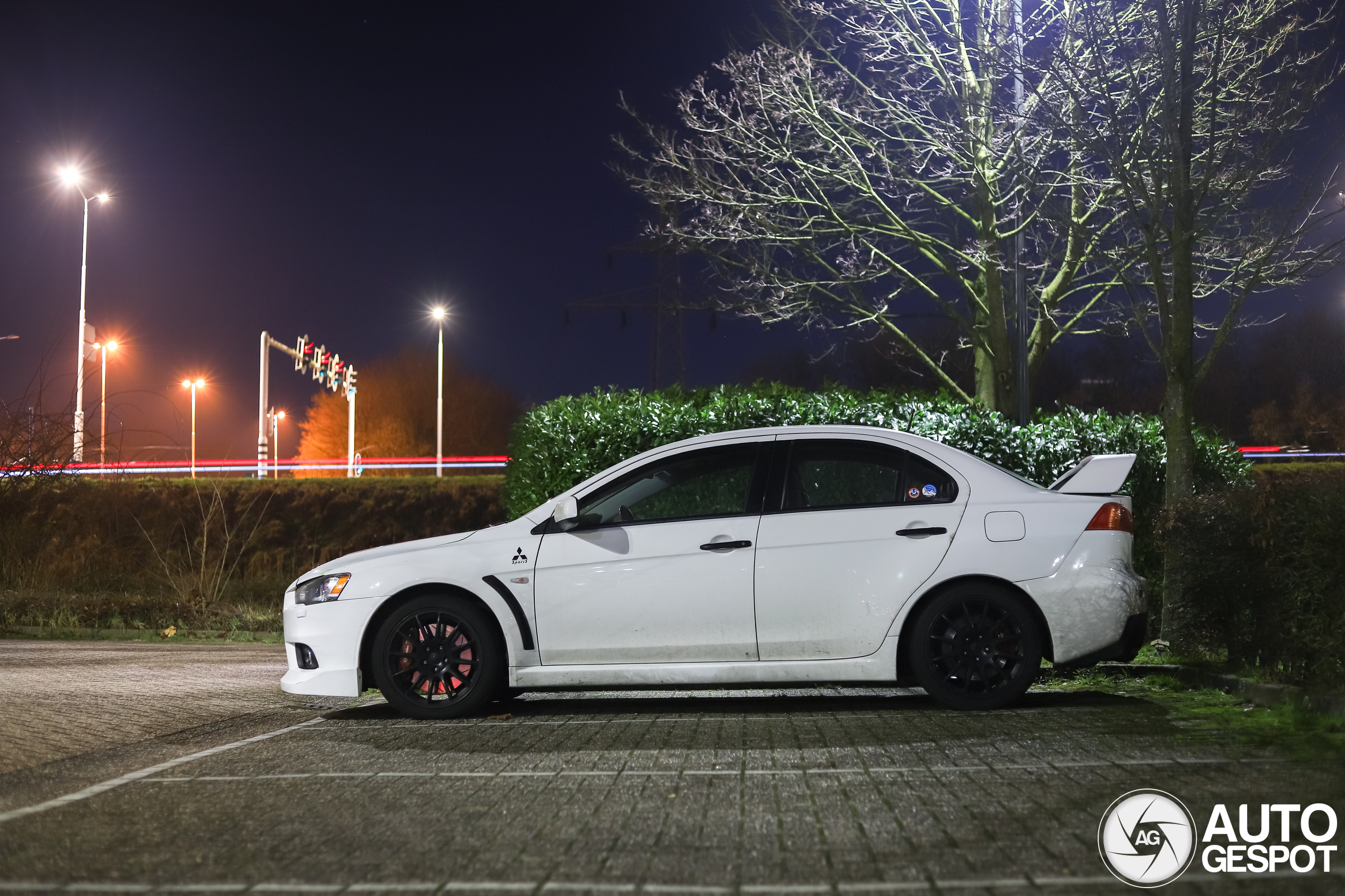 Mitsubishi Lancer Evolution X MR