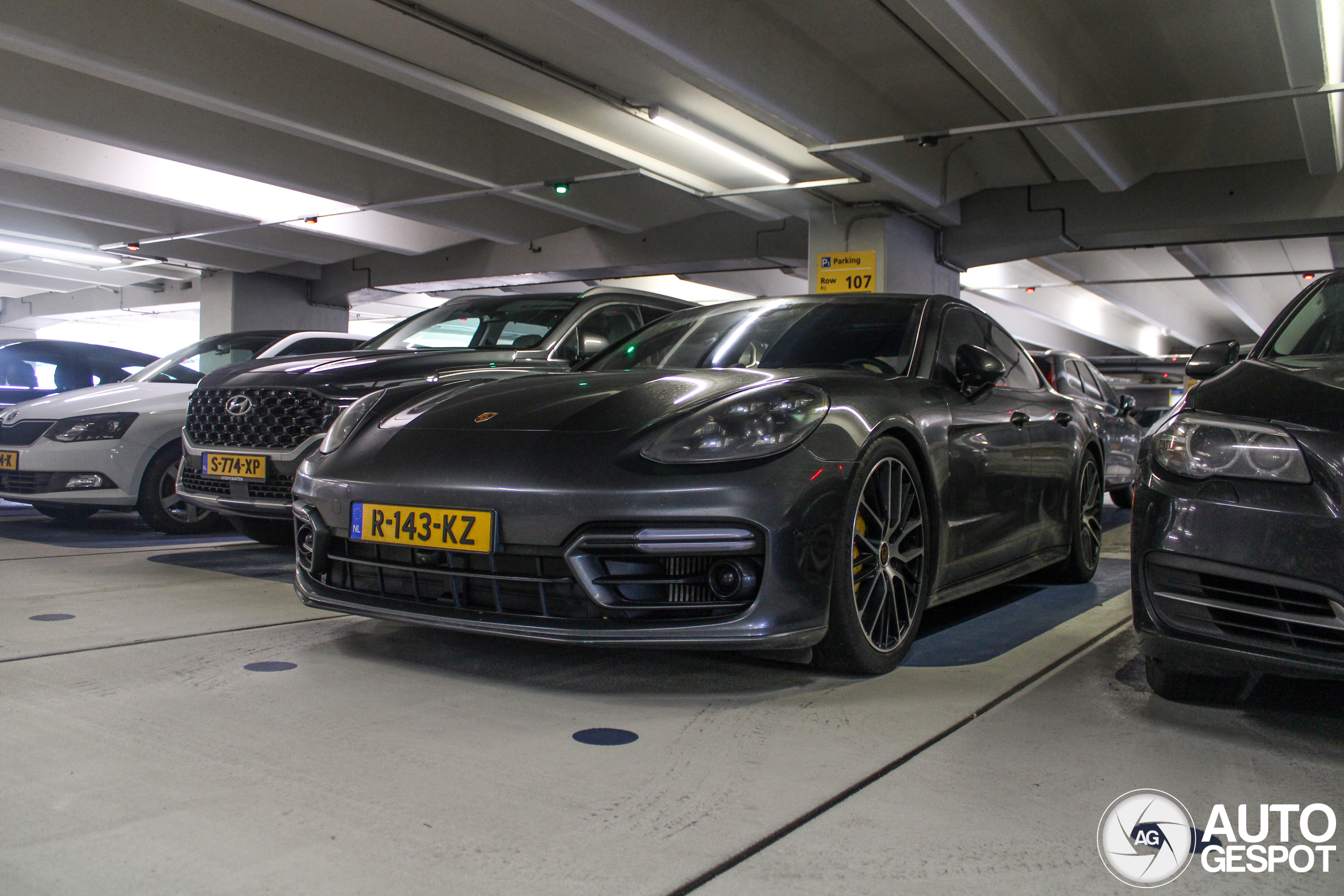 Porsche 971 Panamera Turbo S E-Hybrid MkII