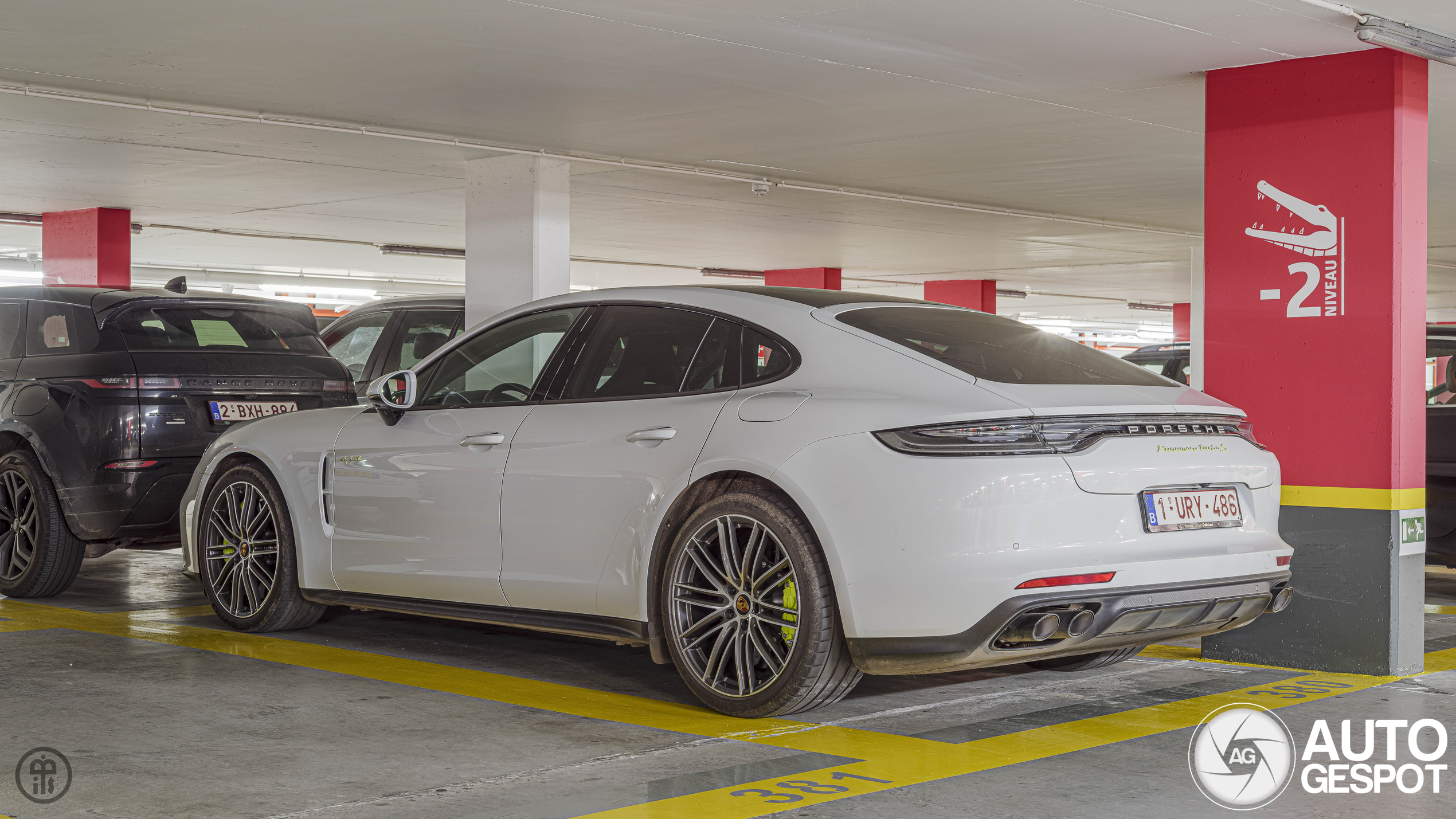 Porsche 971 Panamera Turbo S E-Hybrid MkII