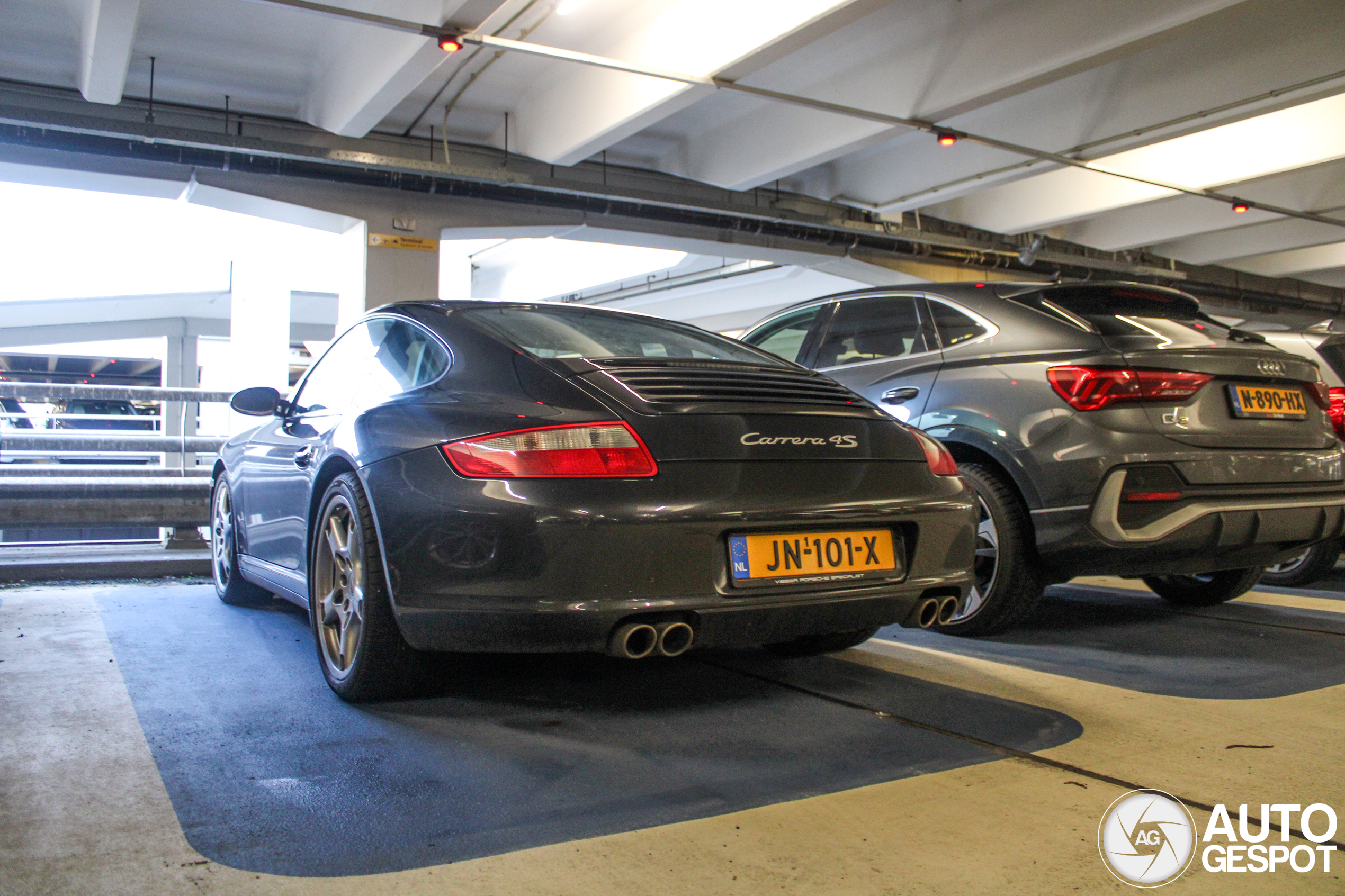 Porsche 997 Carrera 4S MkI