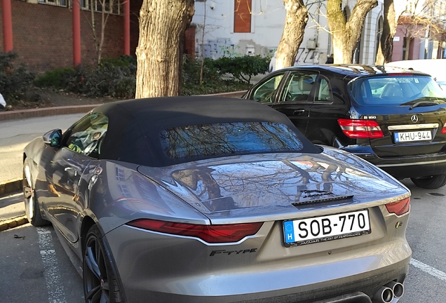 Jaguar F-TYPE R Convertible 2020