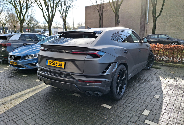 Lamborghini Urus Performante