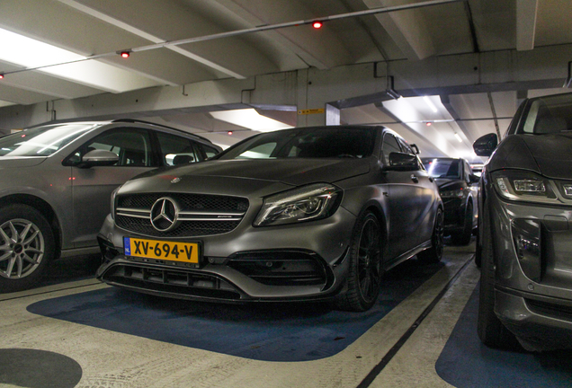 Mercedes-AMG A 45 W176 2015