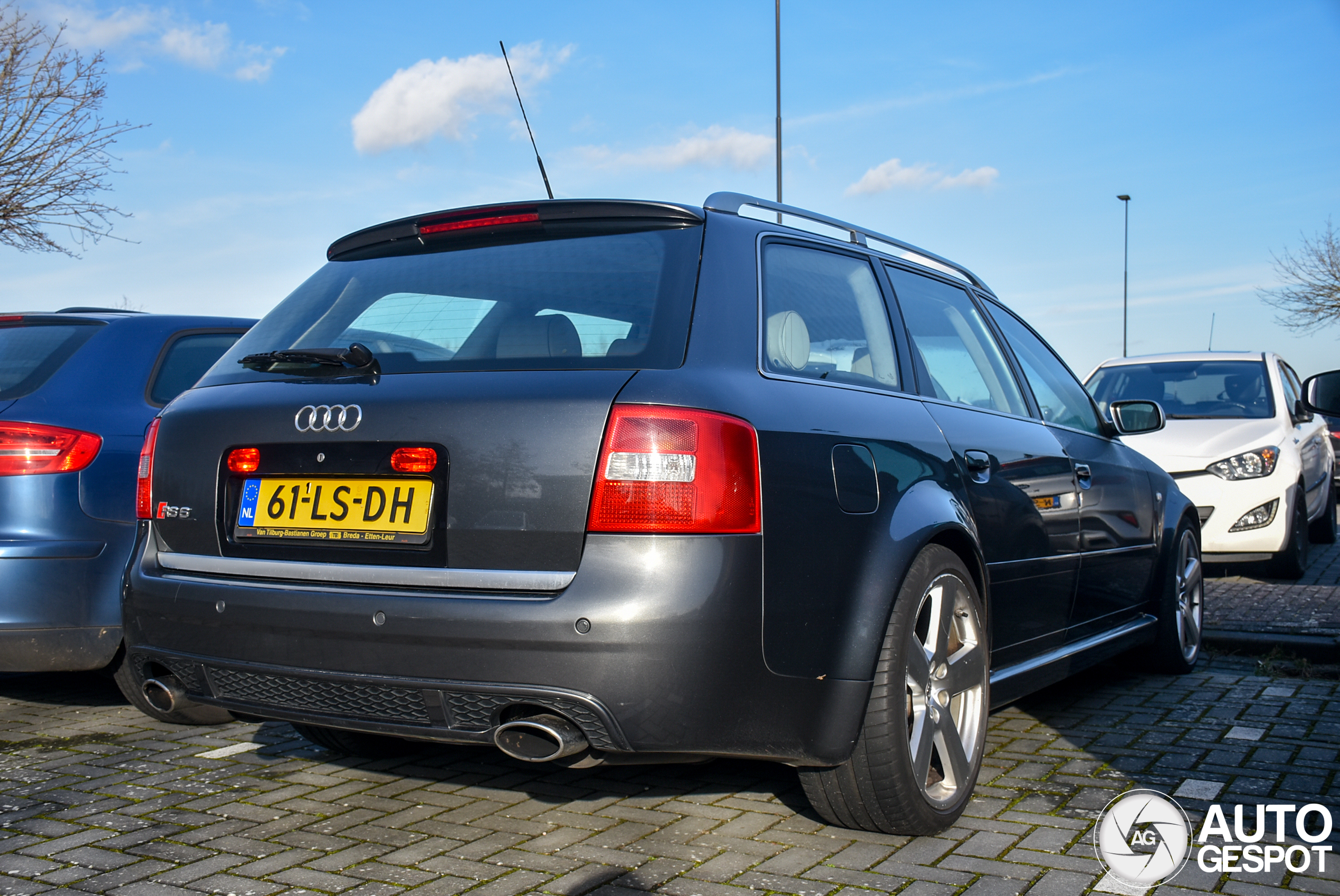 Audi RS6 Avant C5