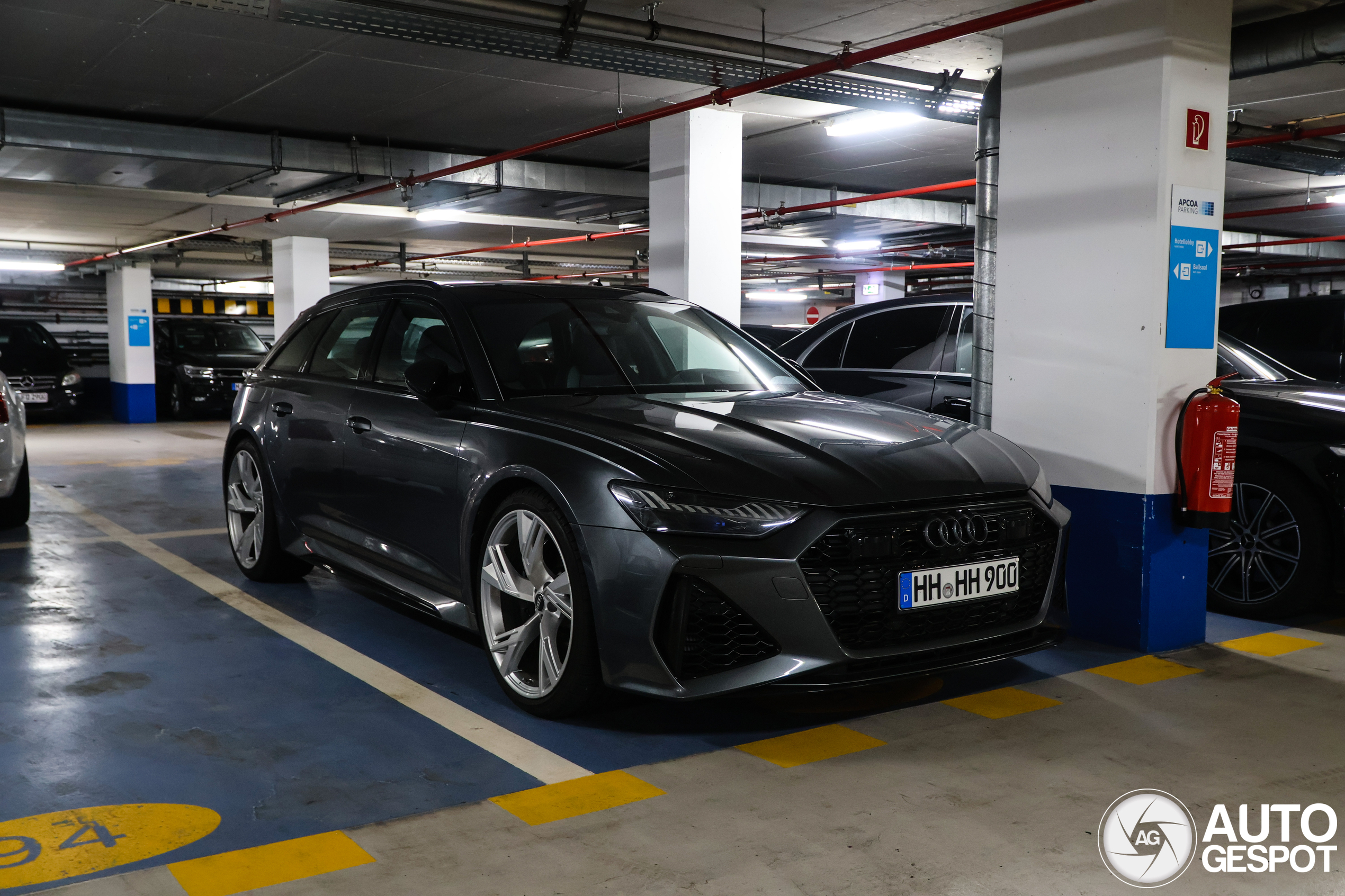 Audi RS6 Avant C8