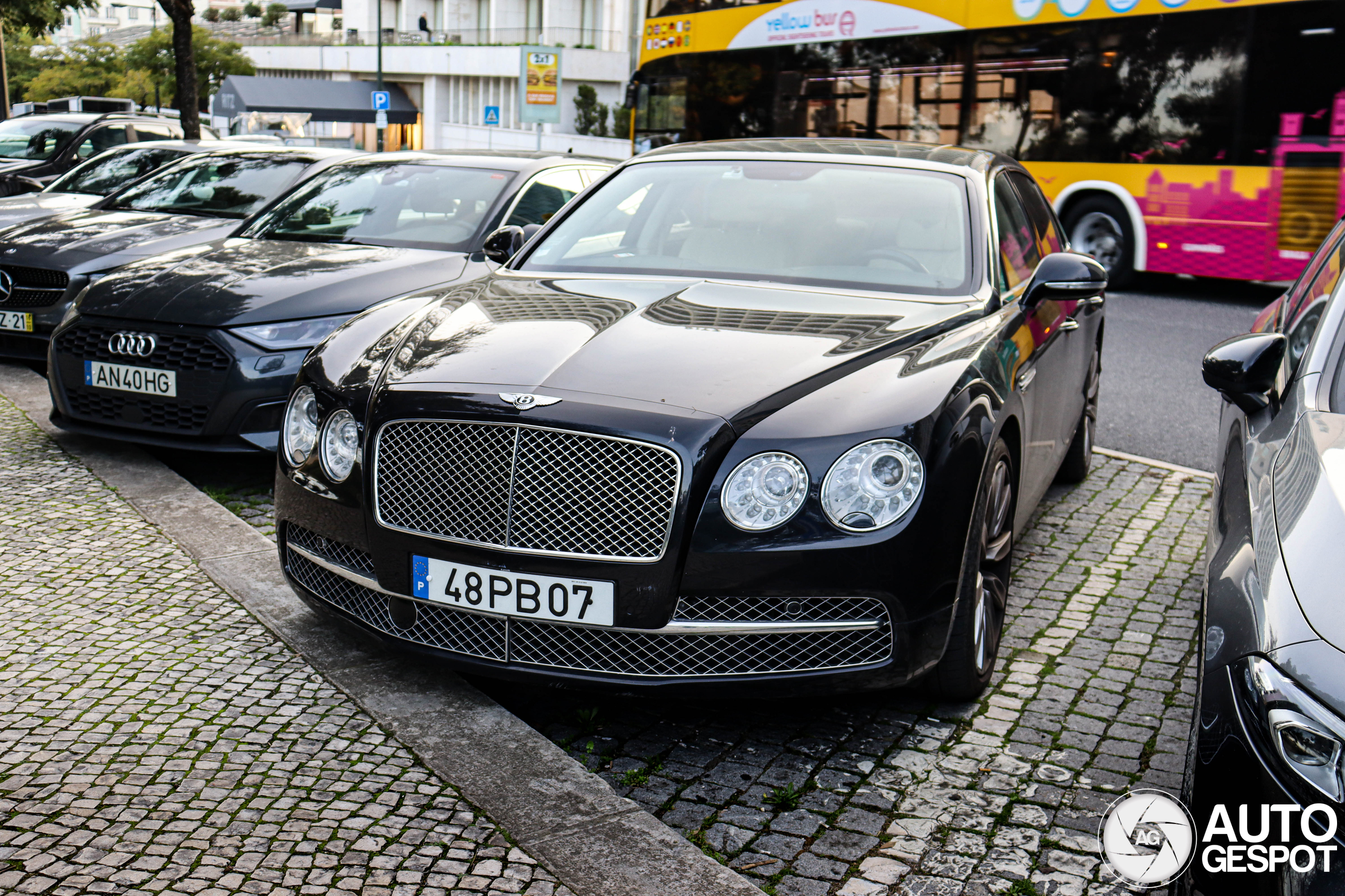 Bentley Flying Spur W12