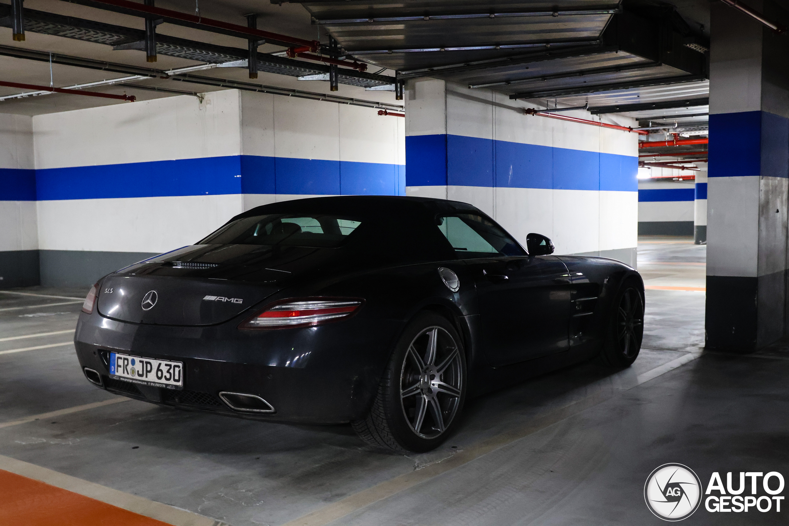 Mercedes-Benz SLS AMG Roadster