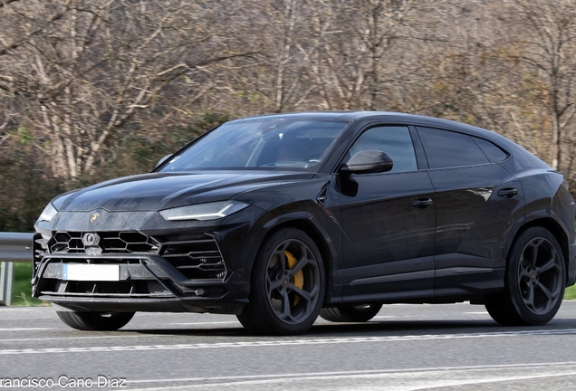 Lamborghini Urus