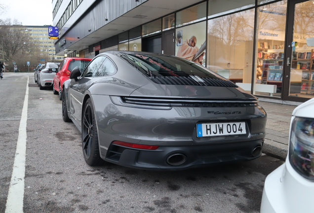 Porsche 992 Carrera GTS