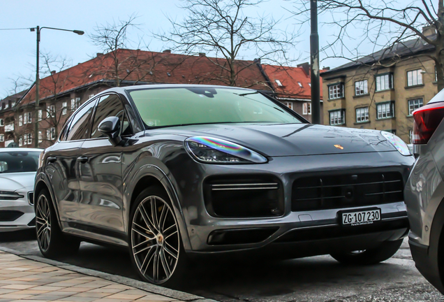 Porsche Cayenne Coupé Turbo S E-Hybrid