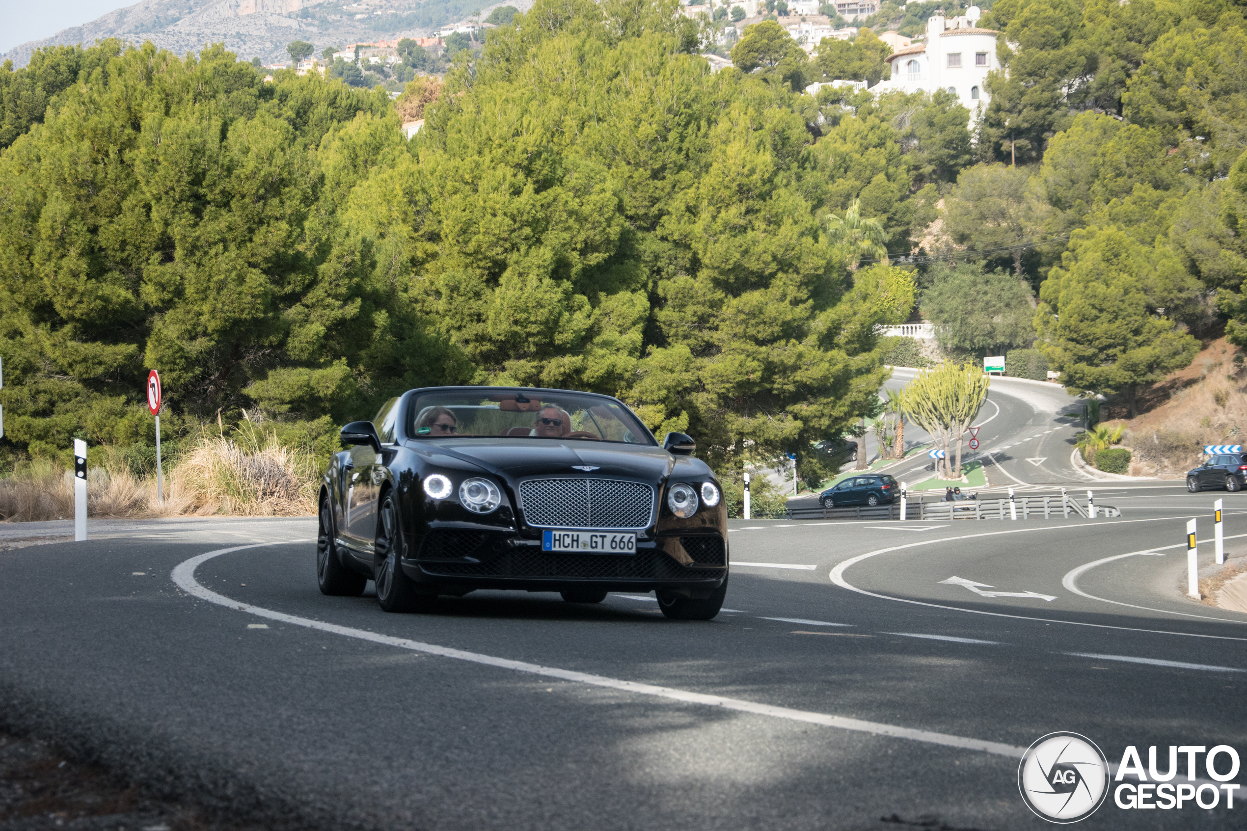 Bentley Continental GTC 2016
