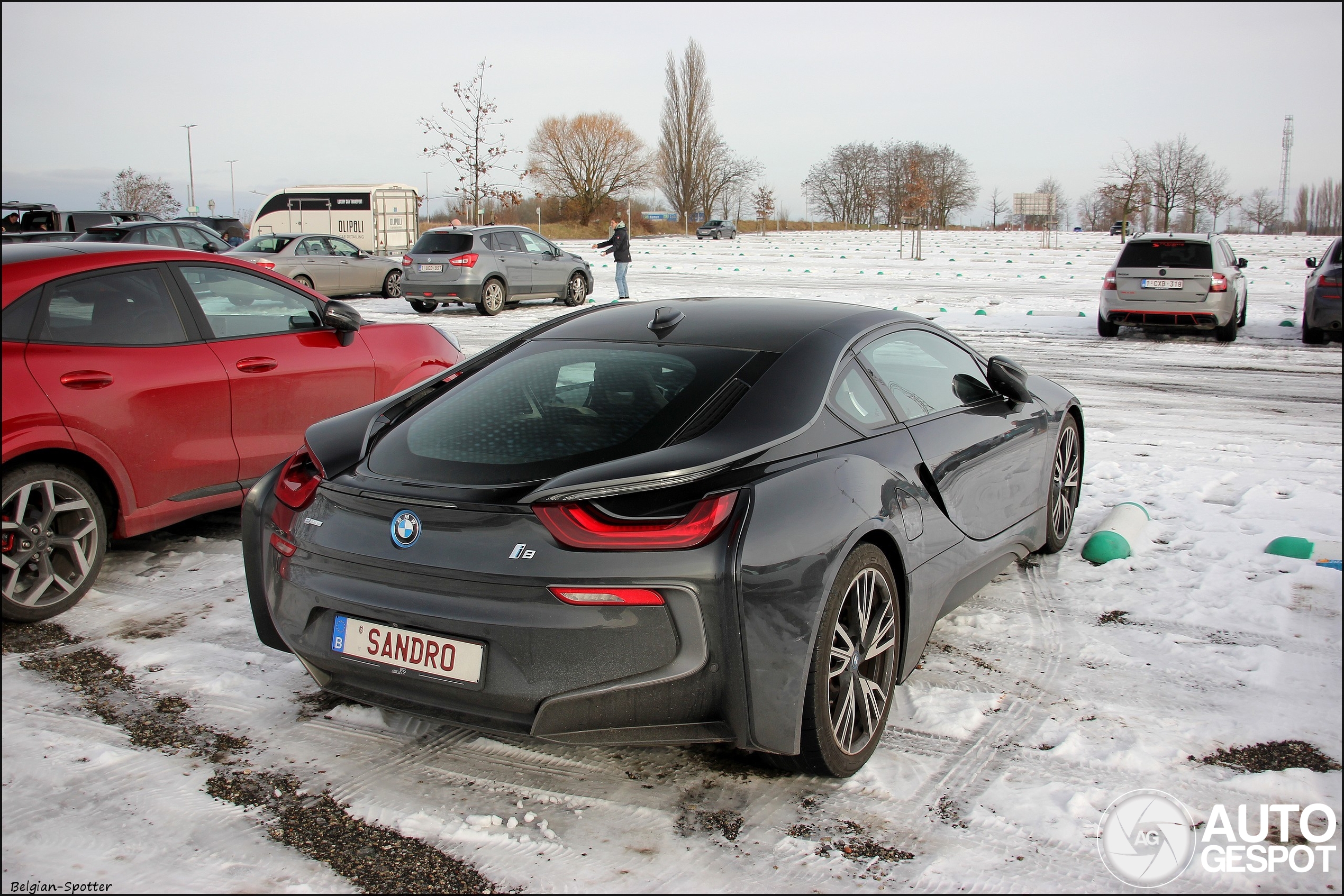 BMW i8