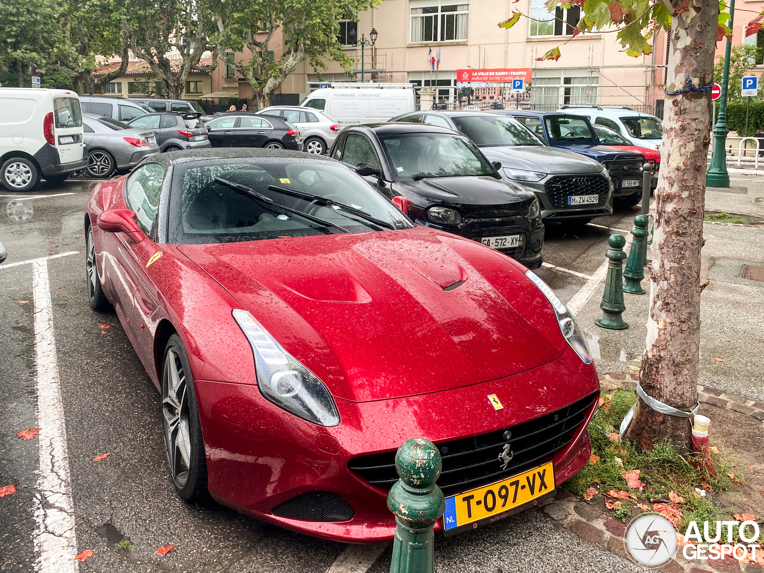 Ferrari California T