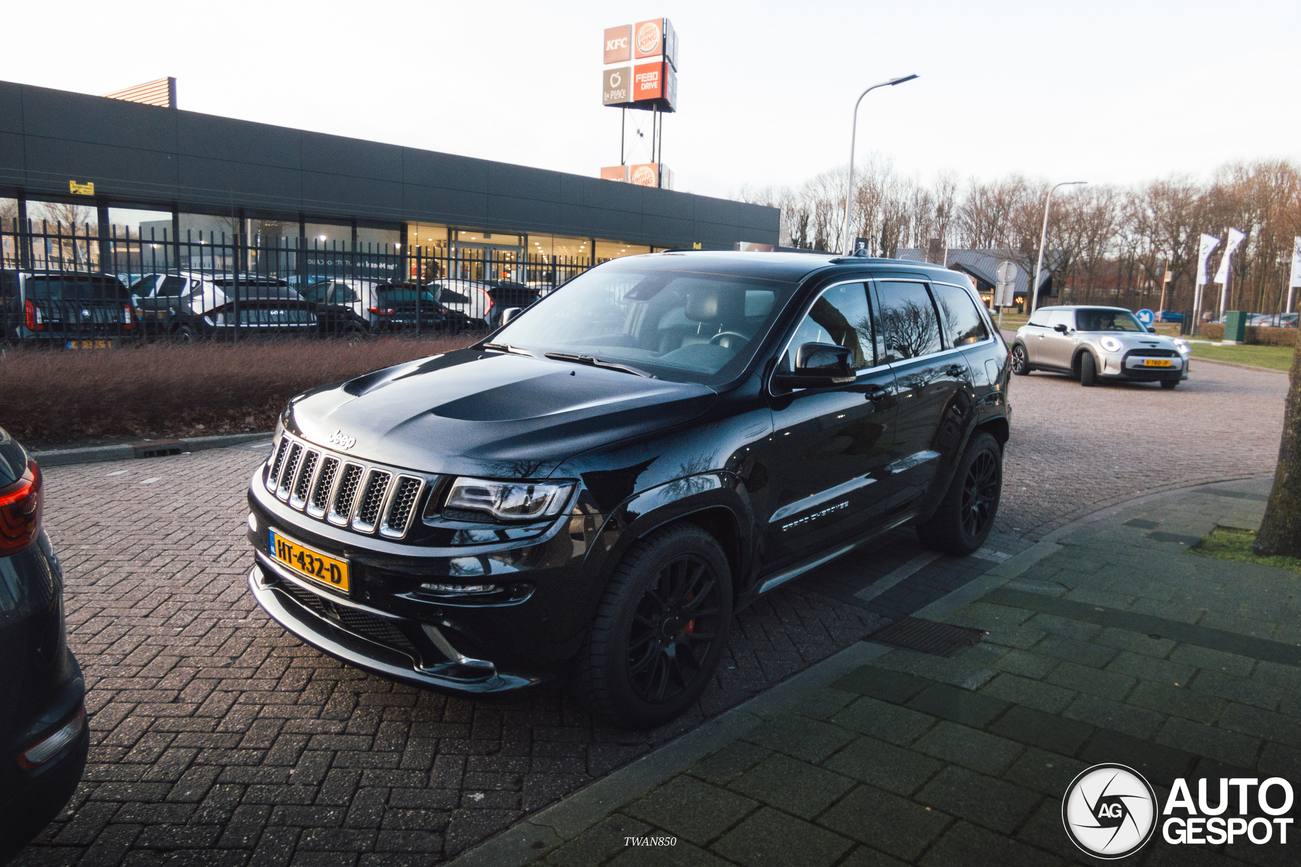 Jeep Grand Cherokee SRT 2013