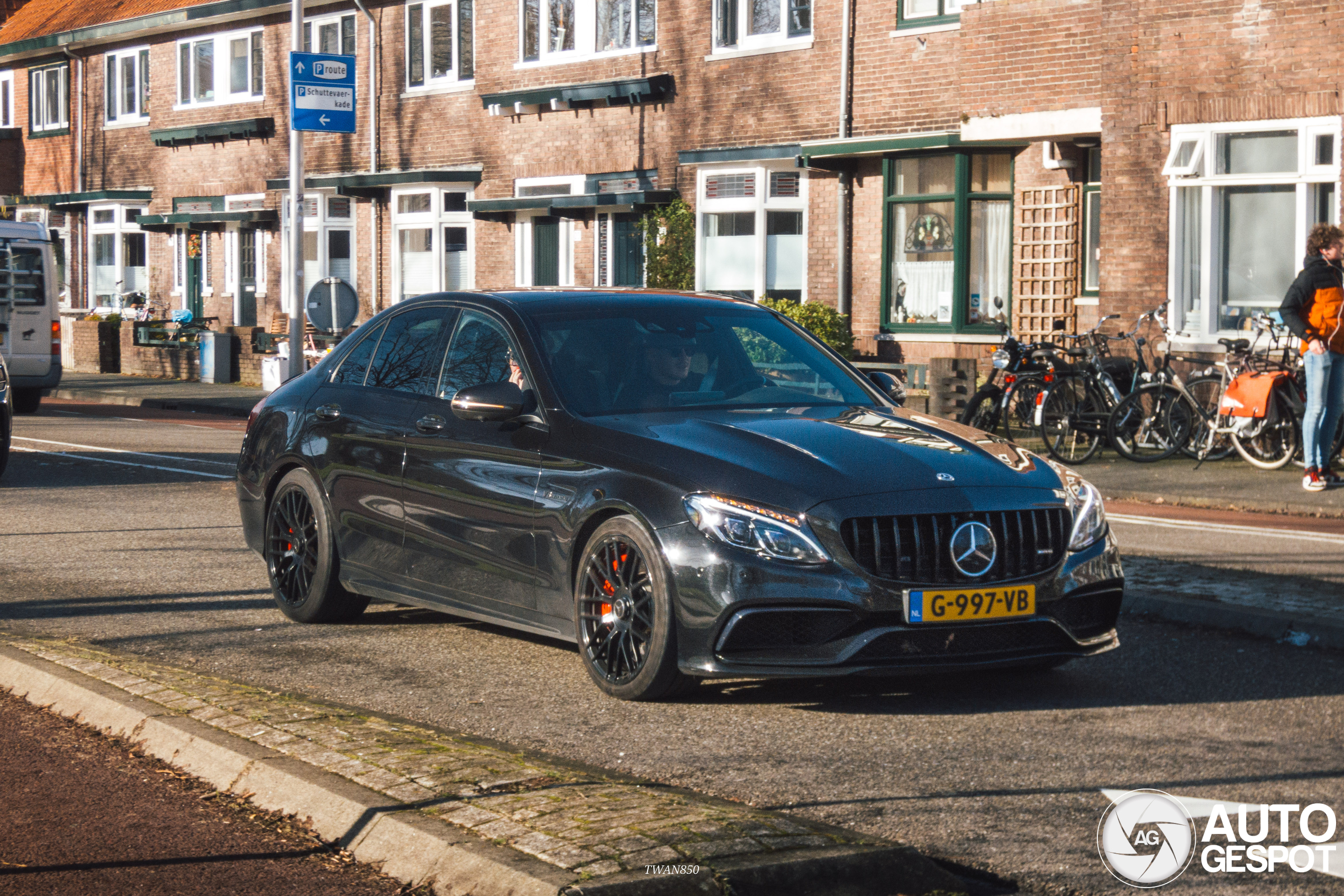 Mercedes-AMG C 63 S W205