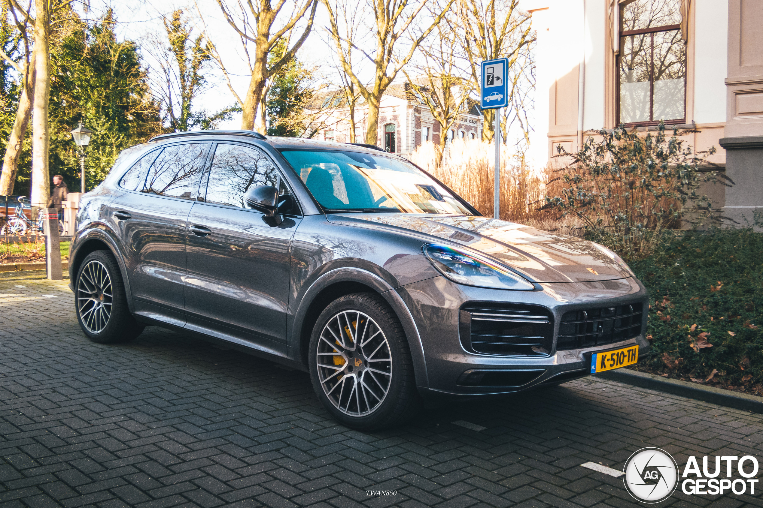 Porsche Cayenne Turbo S E-Hybrid