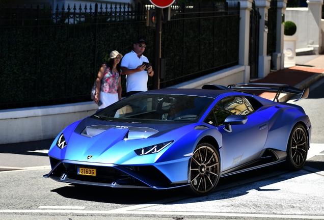 Lamborghini Huracán LP640-2 STO