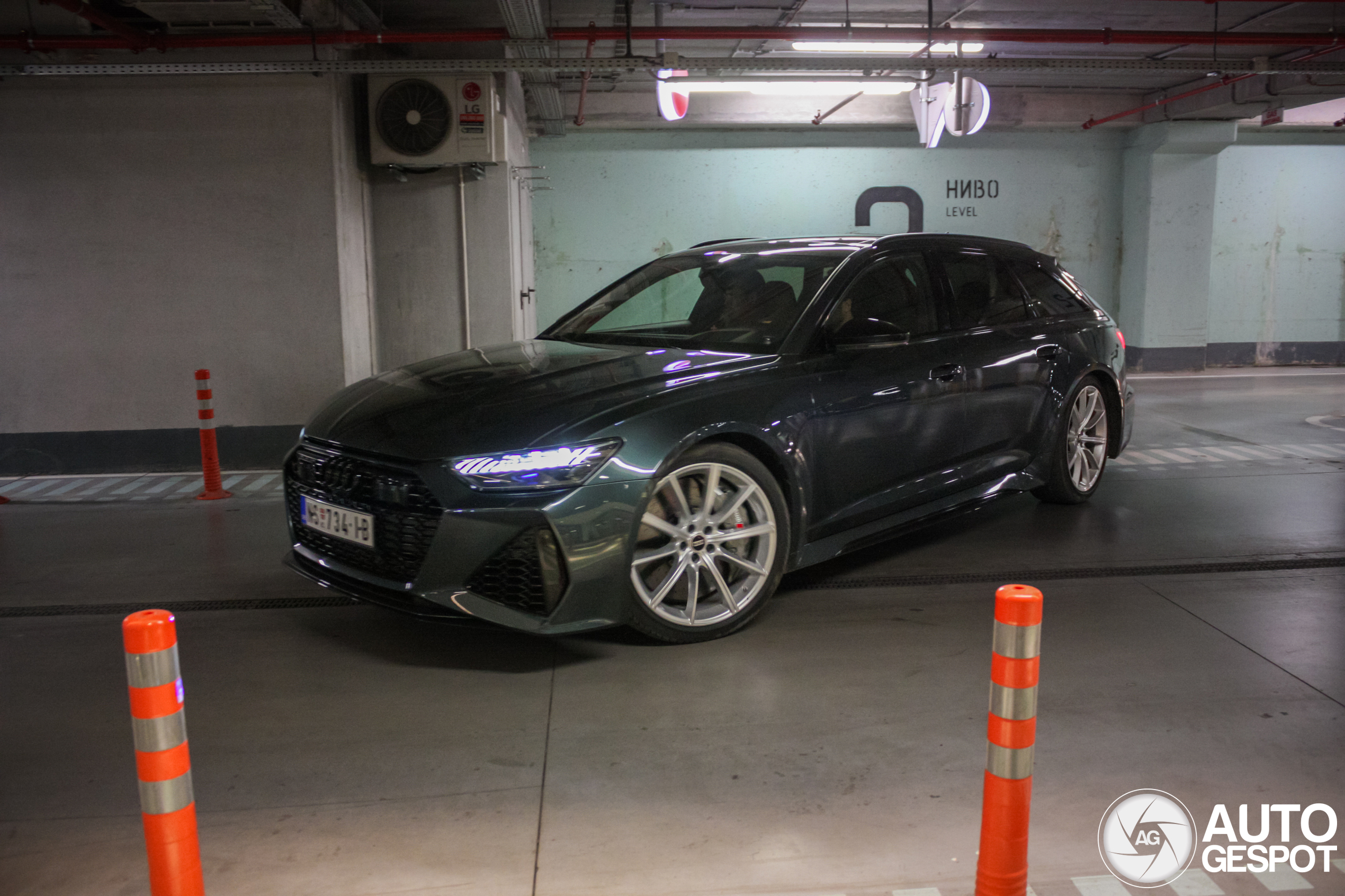 Audi RS6 Avant C8