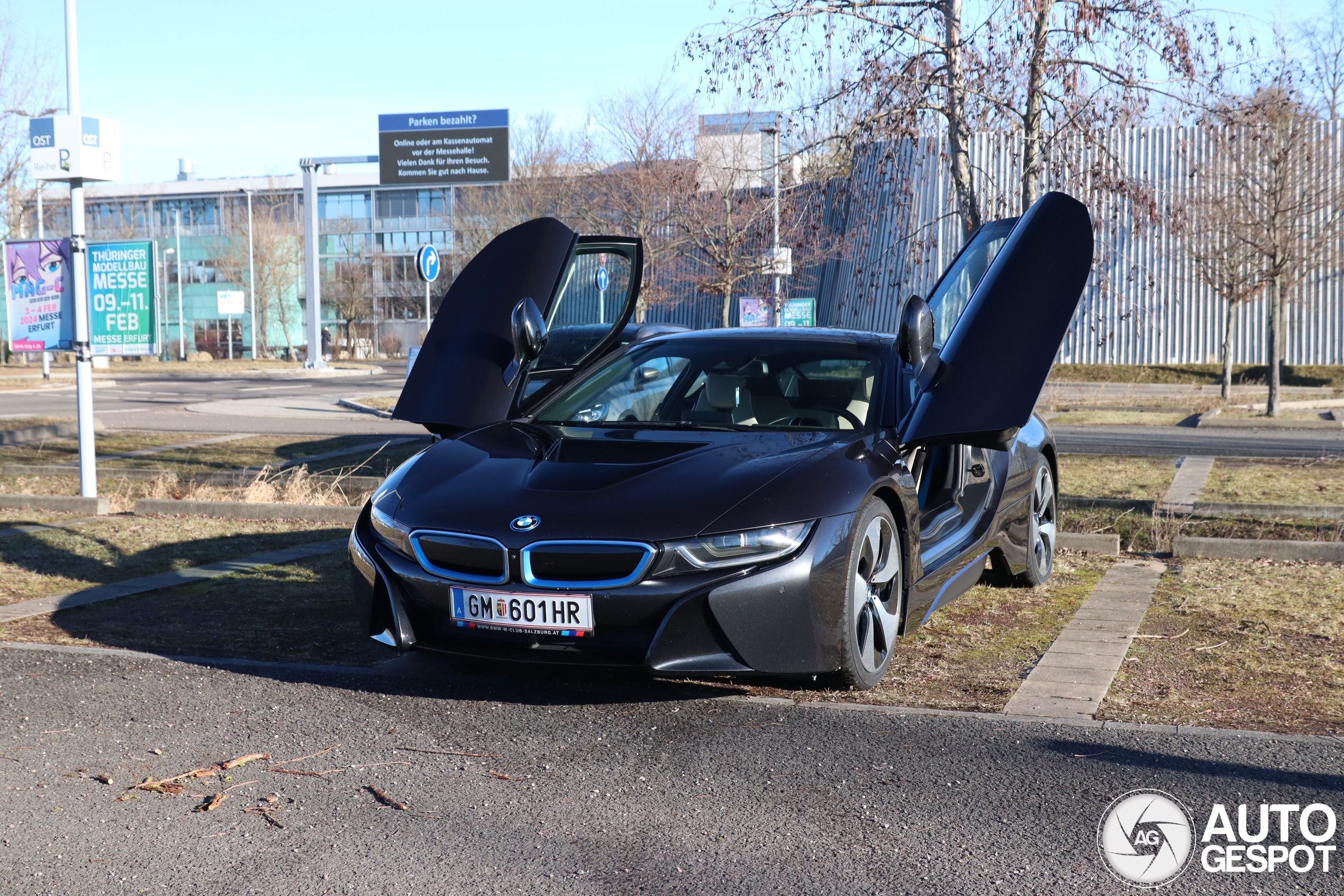 BMW i8