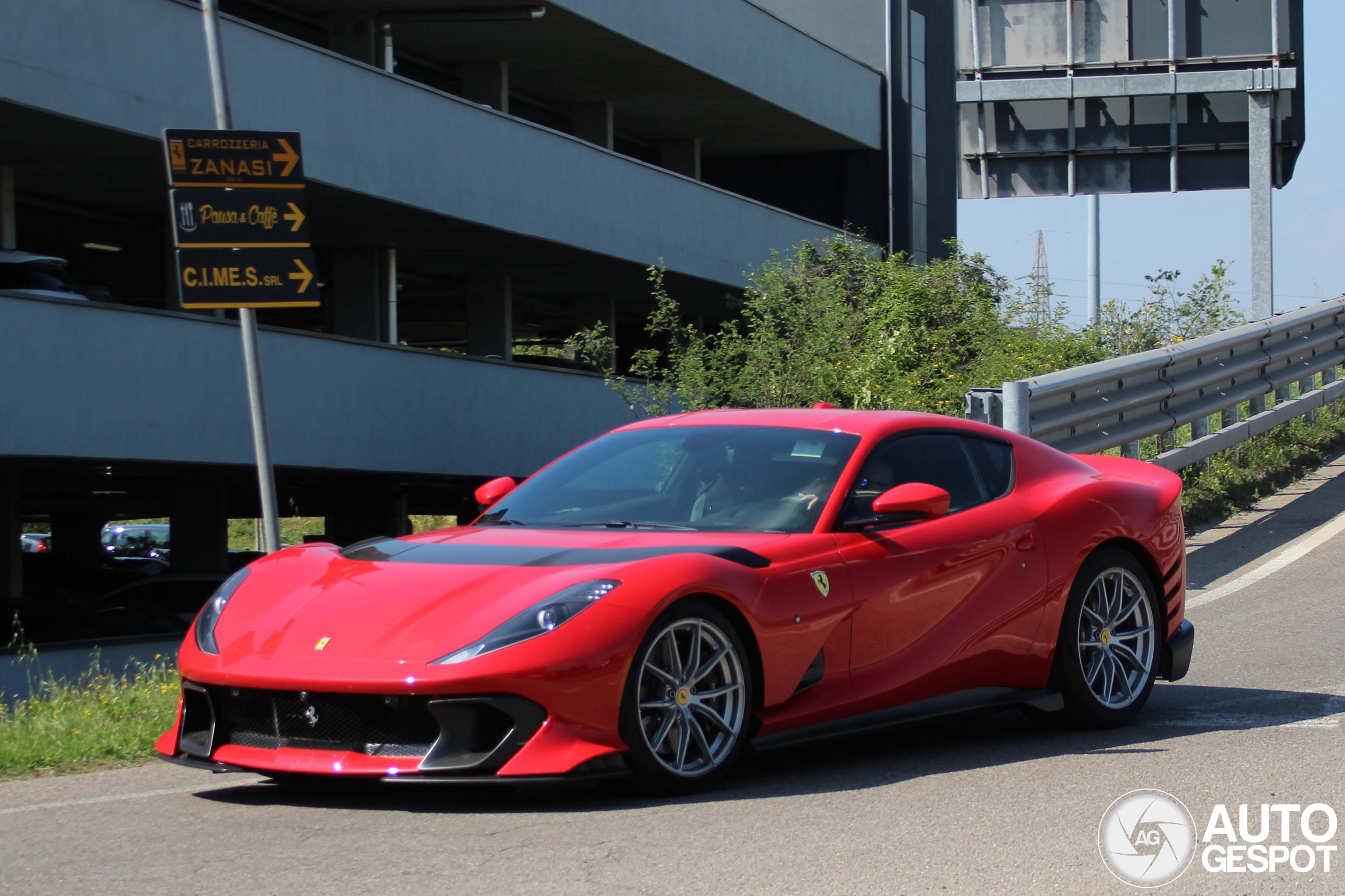 Ferrari 812 Competizione