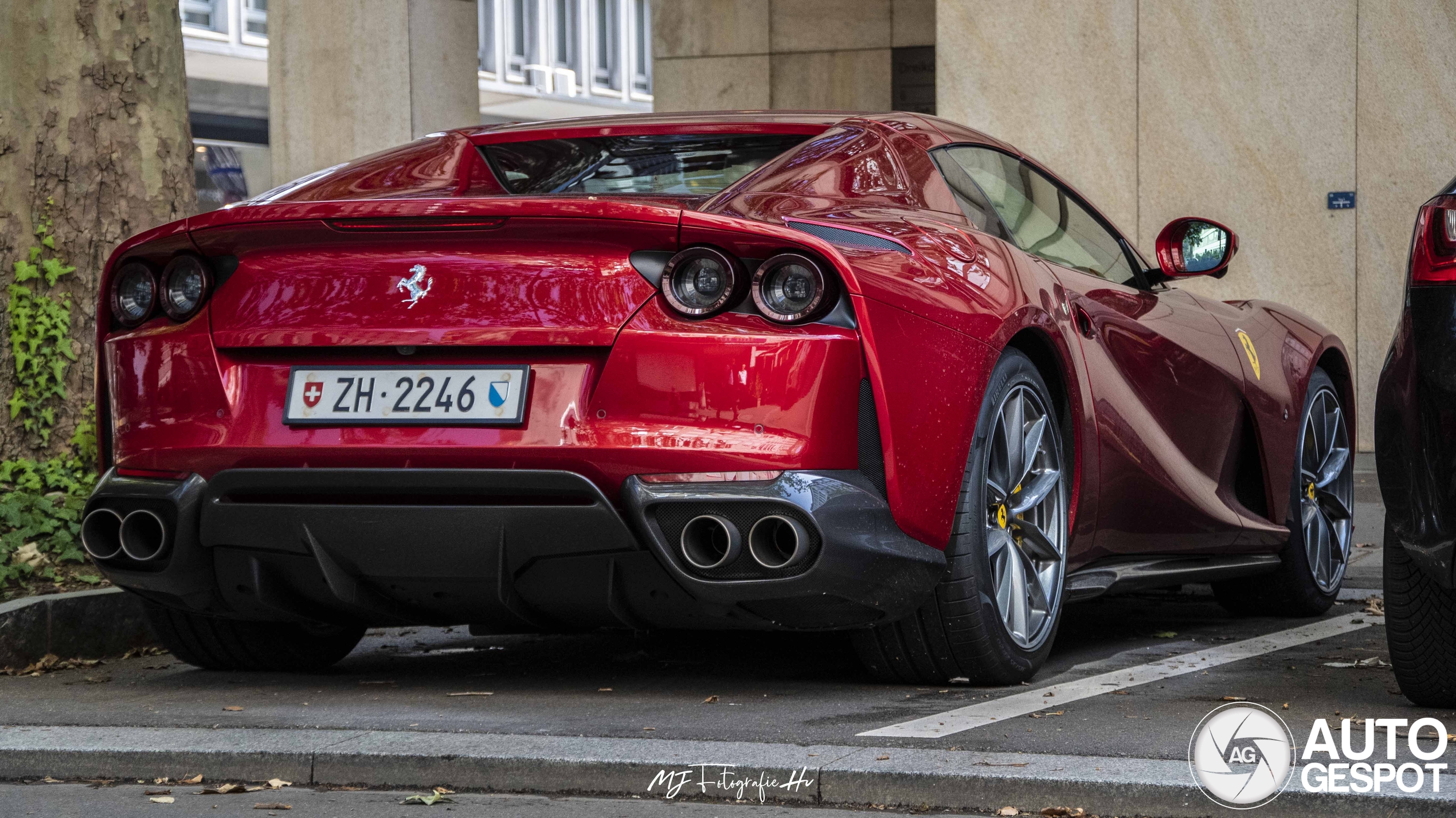 Ferrari 812 GTS