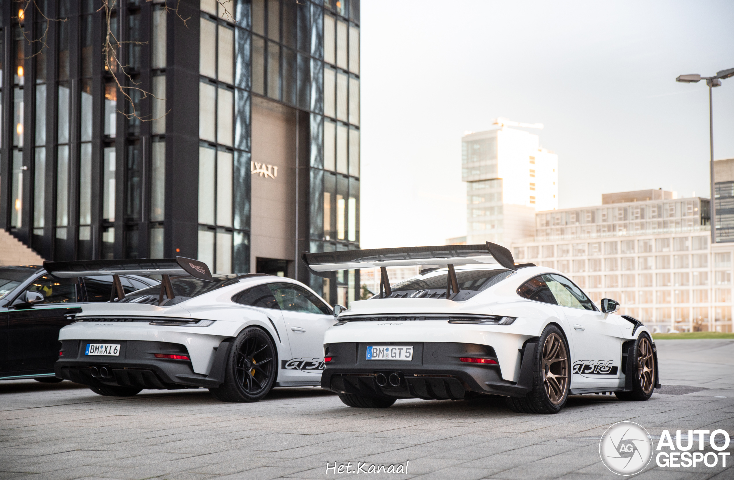 Porsche 992 GT3 RS Weissach Package