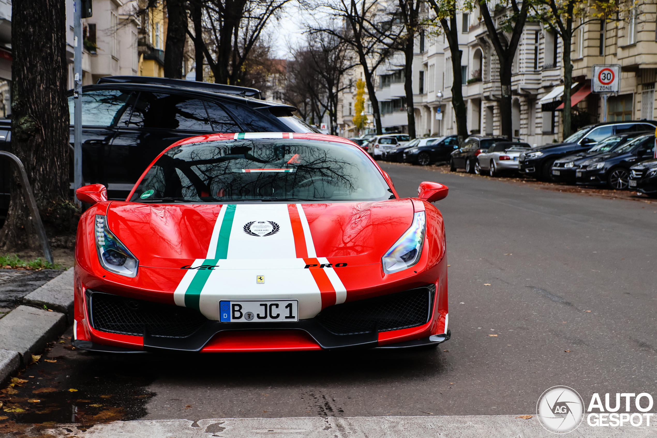 Ferrari 488 Pista Piloti