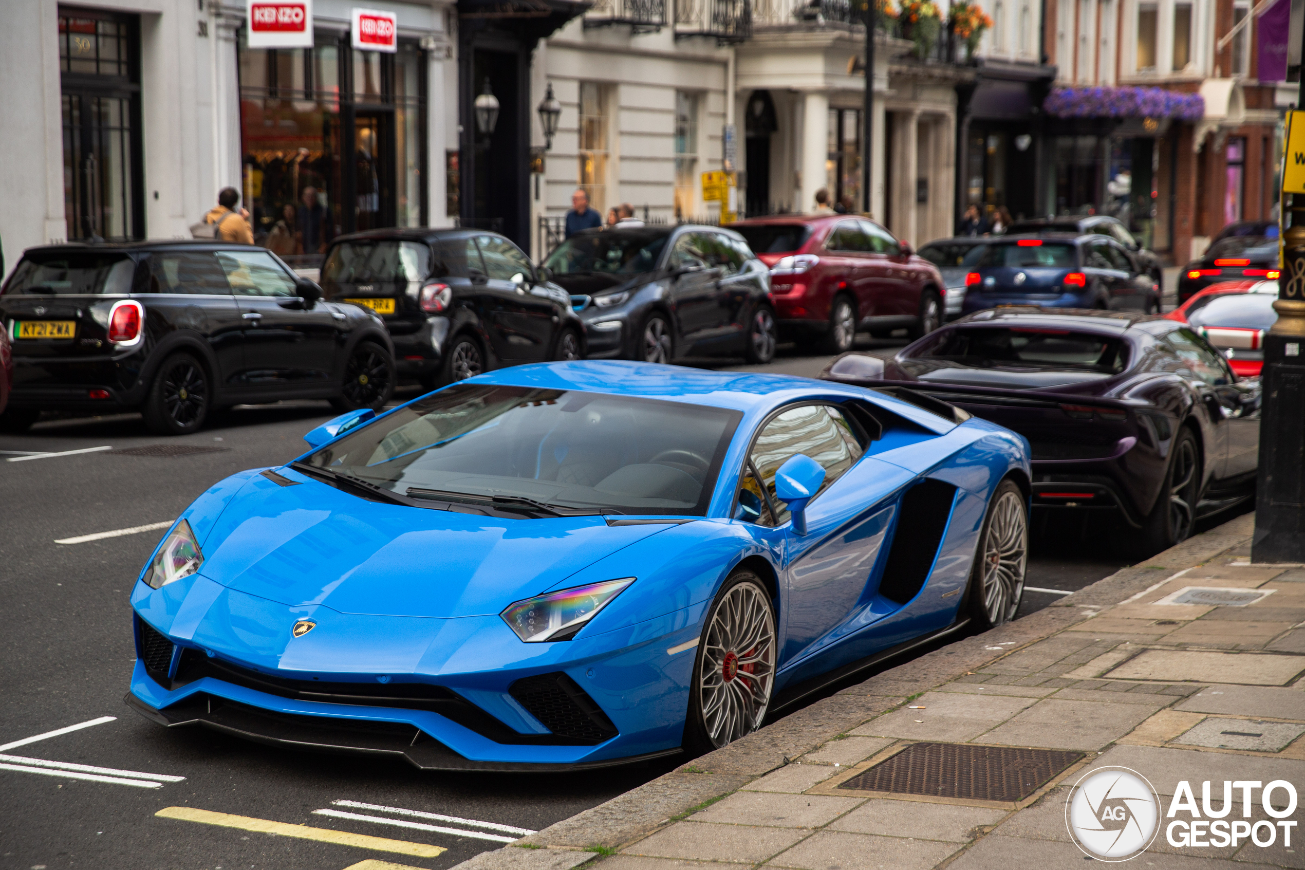 Lamborghini Aventador S LP740-4