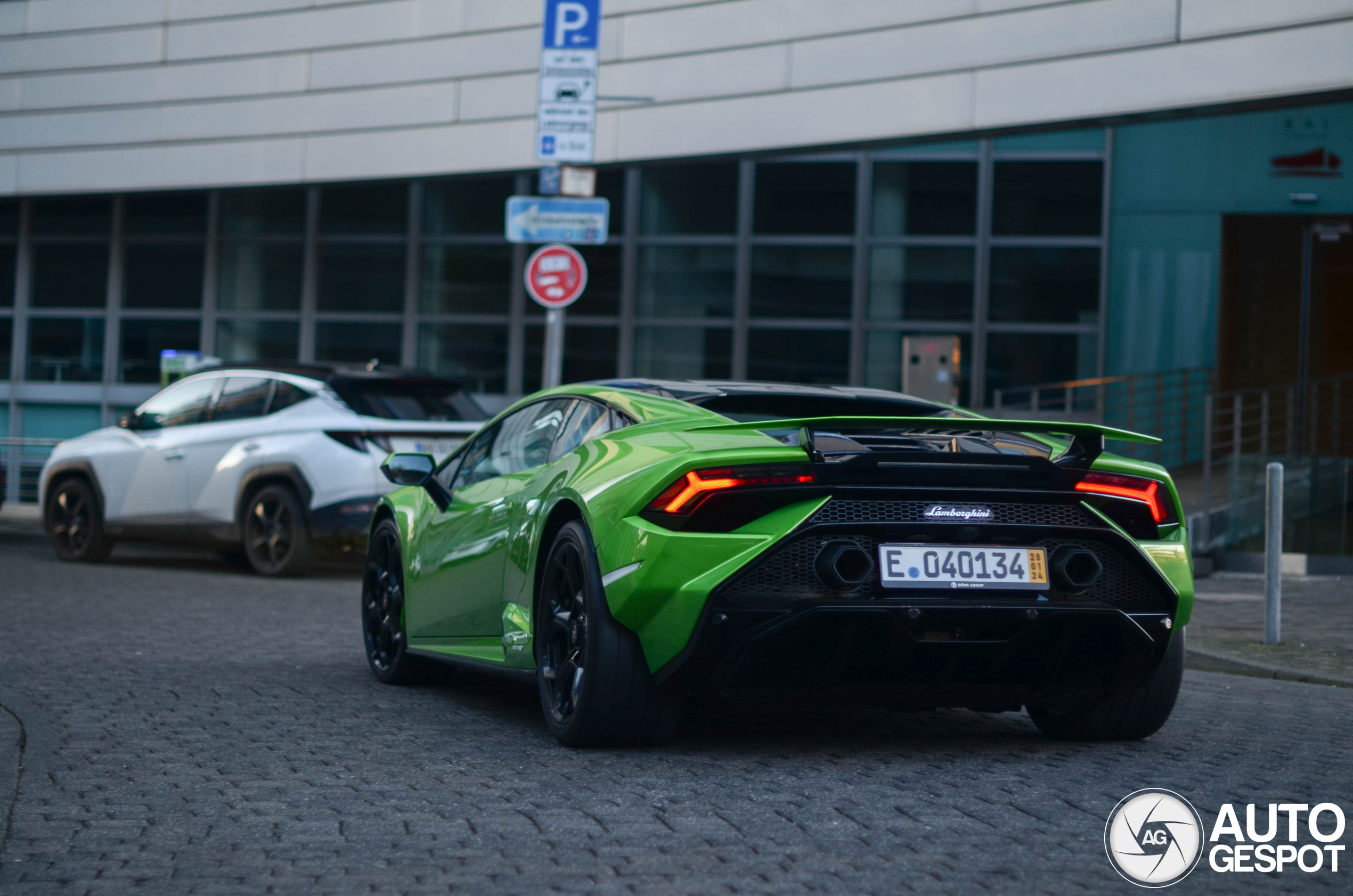 Lamborghini Huracán LP640-2 Tecnica