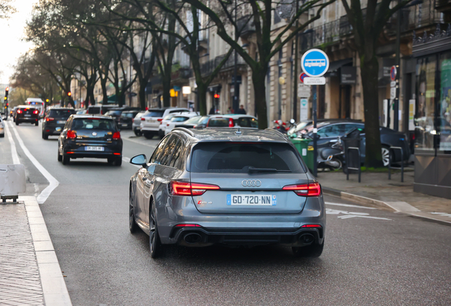 Audi RS4 Avant B9