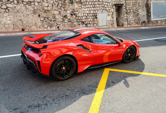 Ferrari 488 Pista