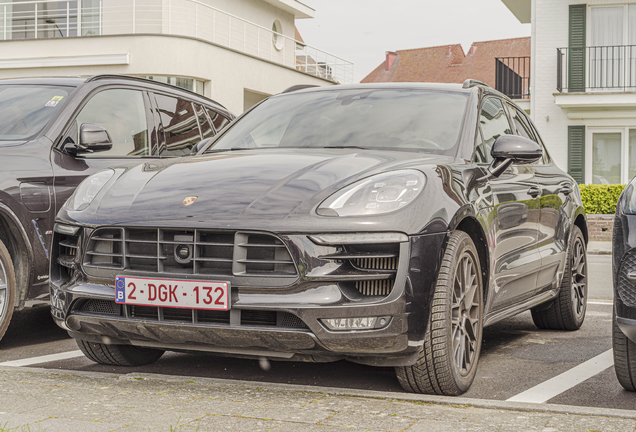 Porsche 95B Macan GTS