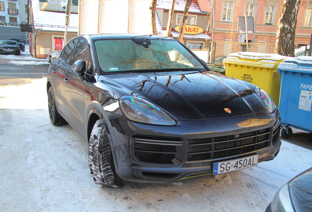 Porsche Cayenne Coupé Turbo S E-Hybrid