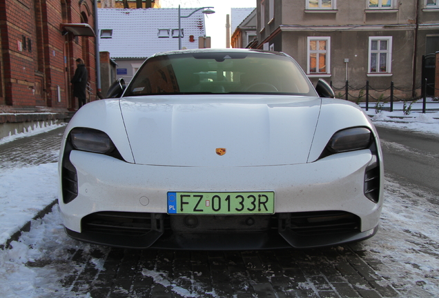 Porsche Taycan Turbo S