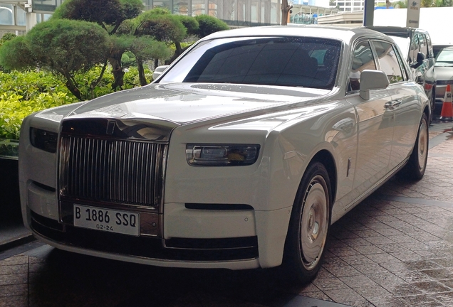 Rolls-Royce Phantom VIII EWB Series II