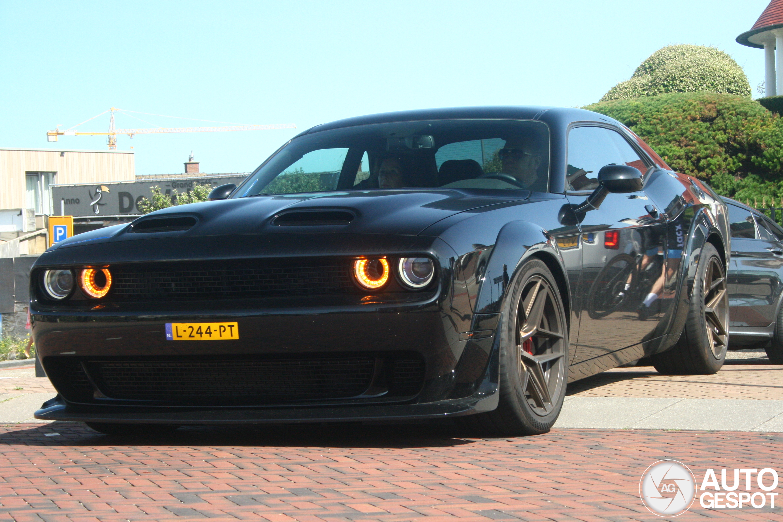 Dodge Challenger SRT Hellcat Widebody