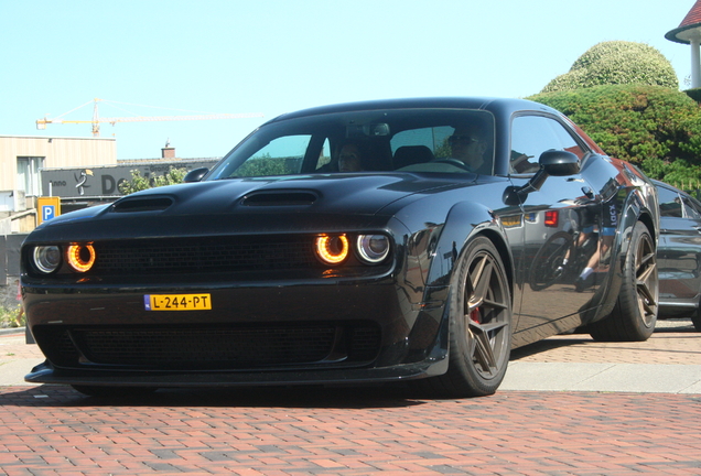 Dodge Challenger SRT Hellcat Widebody