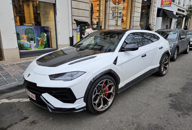 Lamborghini Urus Performante